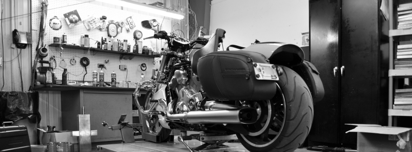 Harley service department